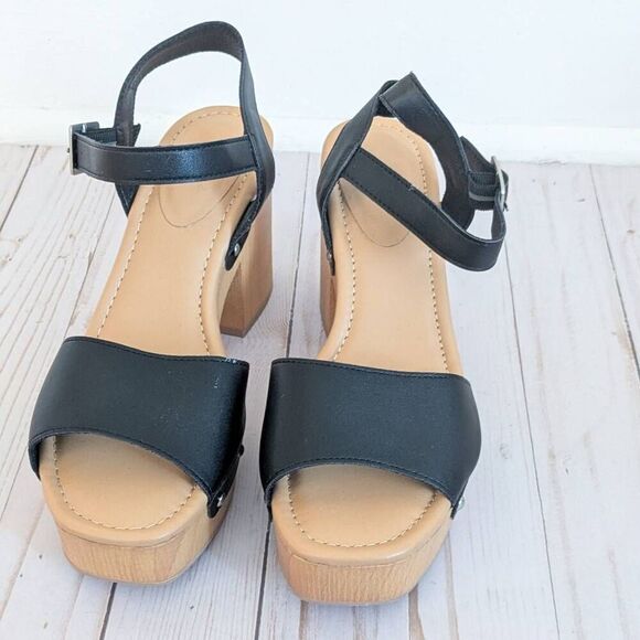 Universal Thread Chunky Wood Platform Sandals - Picture 5 of 6